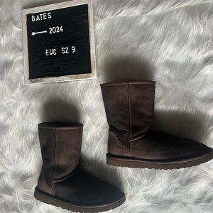 Women's Uggs Classic II Short sz 9 Burnt Cedar EUC